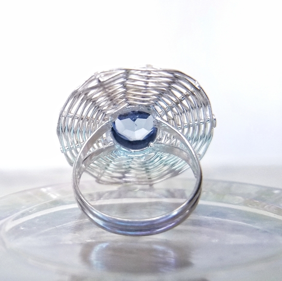 Silver Plated Blue Topaz Weave Cocktail Ring Size 9 - Picture 8 of 9